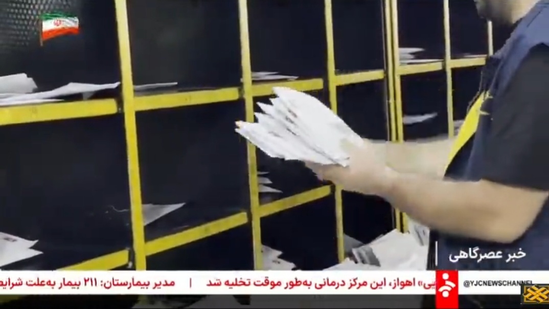 روزانه ۳۵ هزار گذرنامه اربعین و بین‌المللی در شبکه پستی کشور توزیع می‌شود