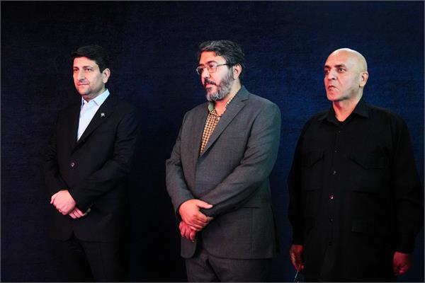بازدید وزیر ارتباطات از مرکز رشد دانشگاه امام صادق (ع)