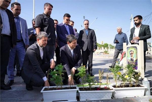 سفر استانی وزیر ارتباطات به استان اصفهان