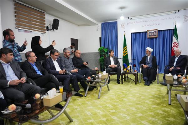 دیدار وزیر ارتباطات با نماینده ولی فقیه در خراسان شمالی