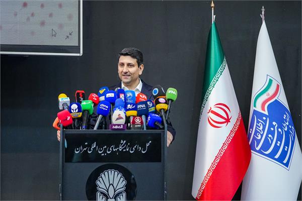 افتتاح نمایشگاه الکامپ با حضور وزرای ارتباطات ایران و عراق