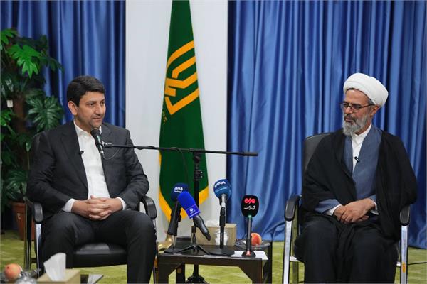 دیدار وزیر ارتباطات با نماینده ولی فقیه در خراسان شمالی