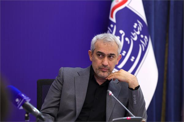نشست کاری وزرای ارتباطات و امور اقتصادی و دارایی